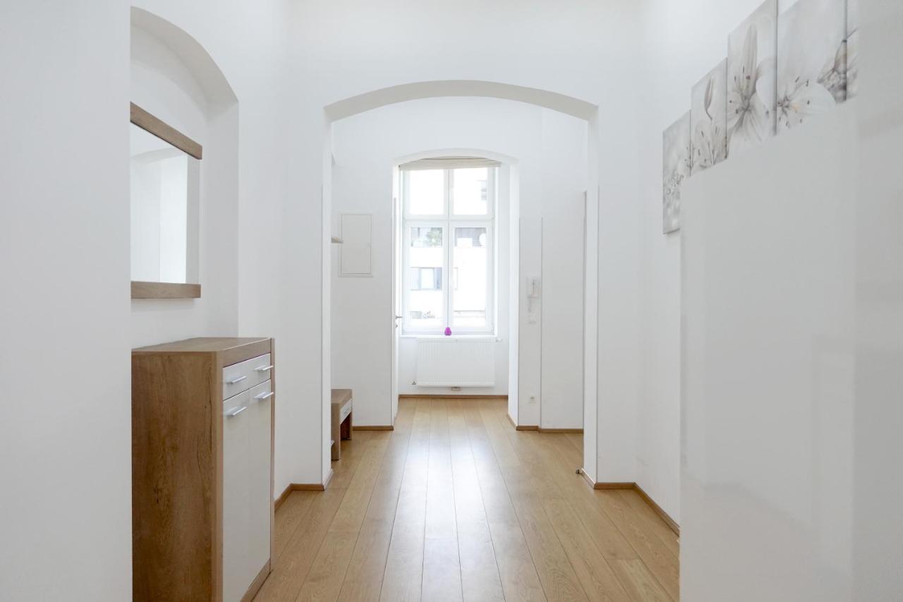 Apartments 4 You Red Star 8 Wien Eksteriør billede